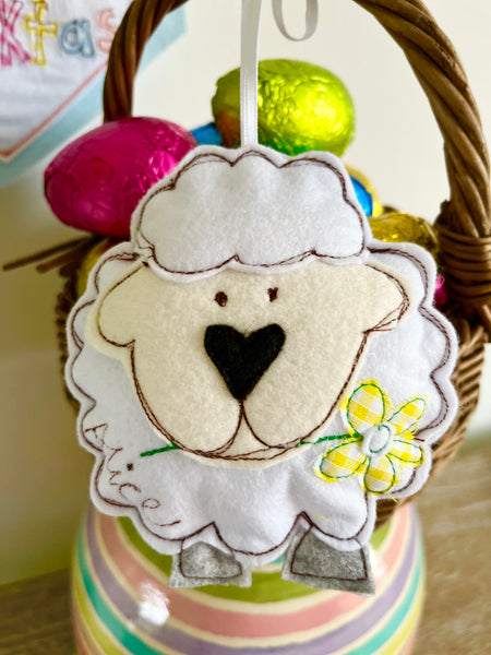 Little Lamb hanging decoration