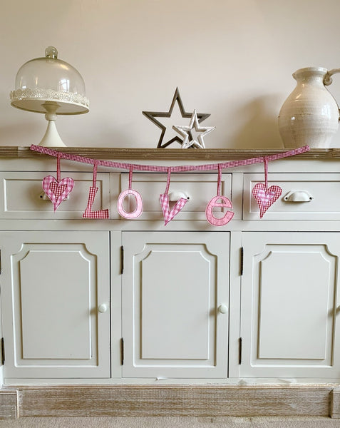 Love Bunting