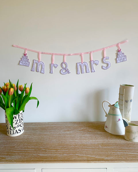 Mr & Mrs Wedding Bunting