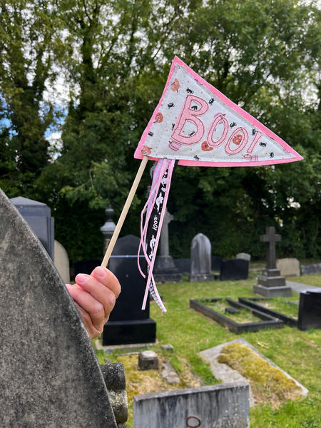 Pink Boo ! Halloween Flags