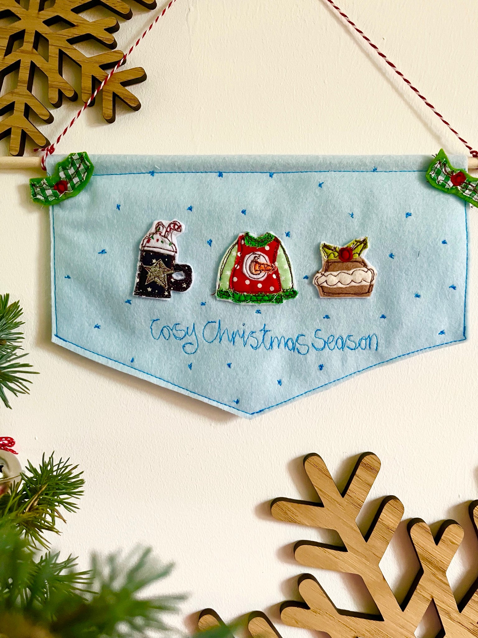 Cosy Christmas Season Banner