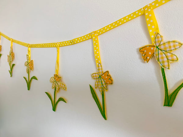 Daffodil Bunting