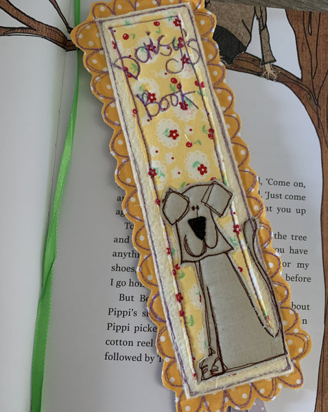 Machine embroidered personalised bookmark, dog