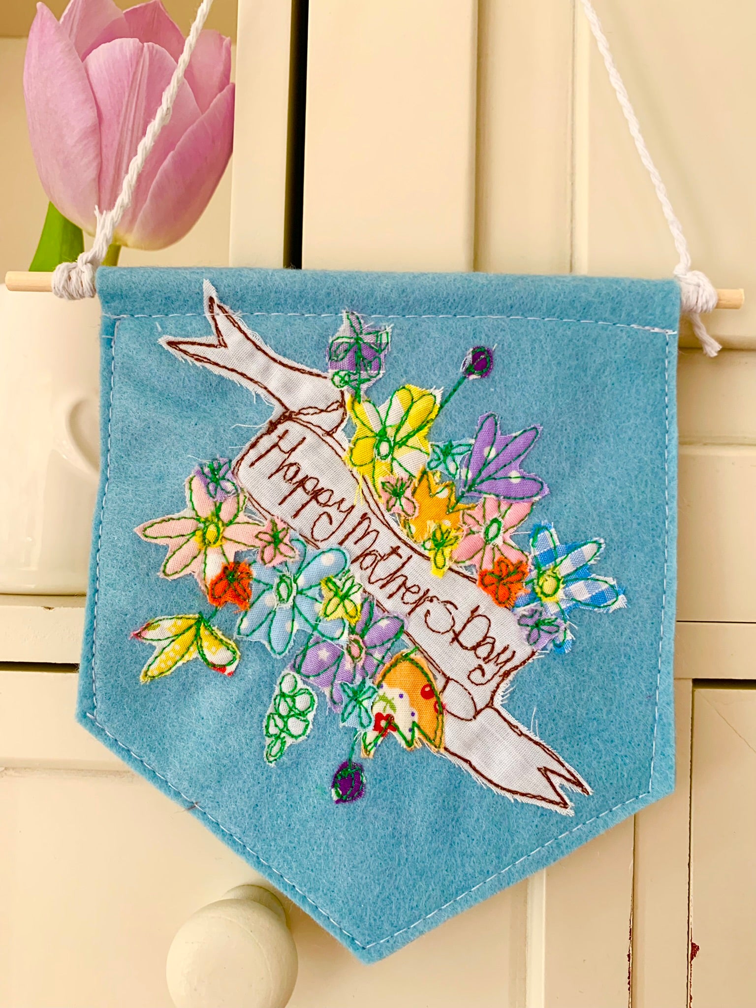 Ribbon and Flowers Mothersday banner