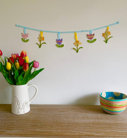 Tulip and Daffodil Bunting